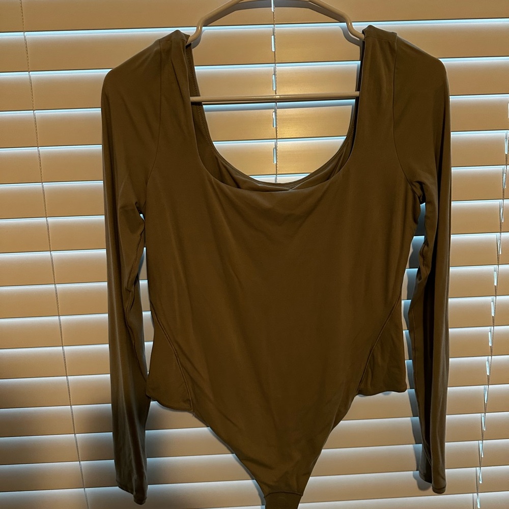 Lululemon Athletica - Nulu ULTRA SOFT Wundermost square neck bodysuit - Grey